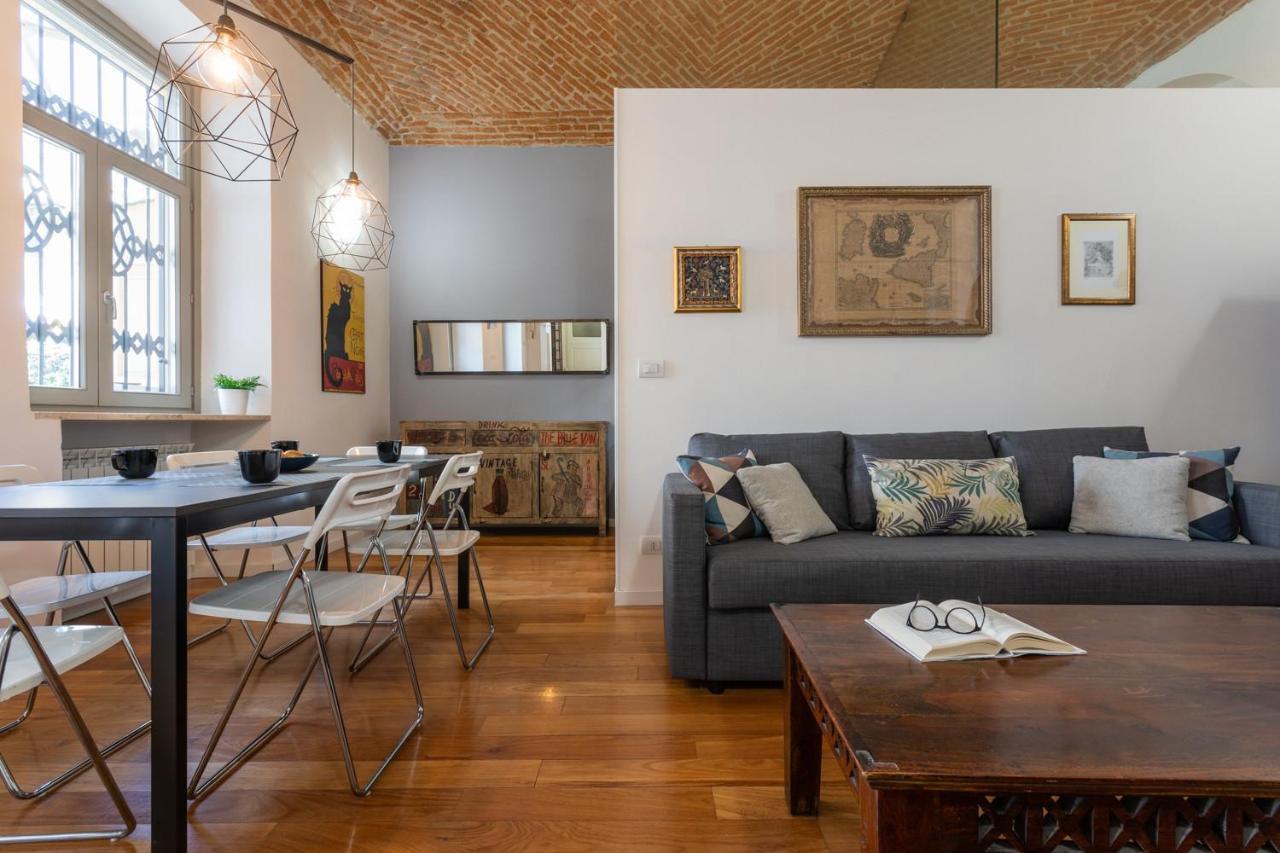 Massena Modern Apartment By Wonderful Italy Торино Екстериор снимка