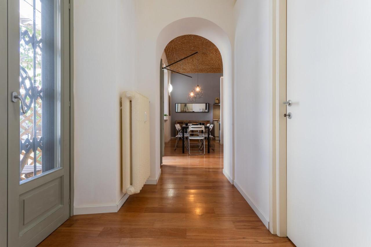Massena Modern Apartment By Wonderful Italy Торино Екстериор снимка